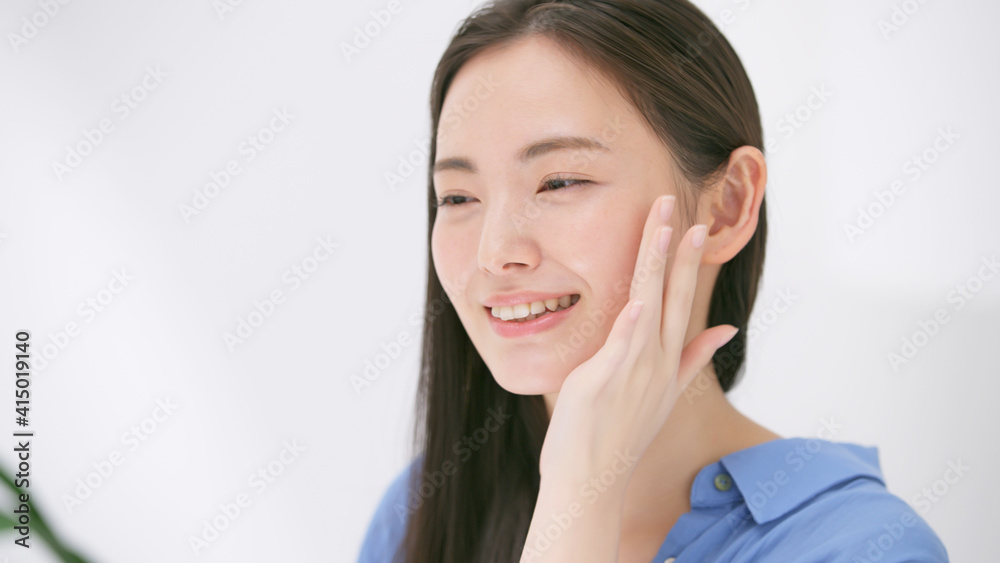 スキンケア ・女性