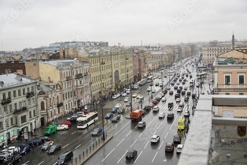 Saint-Petersburg, Russia - November, 2020 Panoramic view from the roof on Ligovsky Prospekt with traffic and Moskovsky train station. One of the main landscapes of Saint-Petersburg. The historical © Helen
