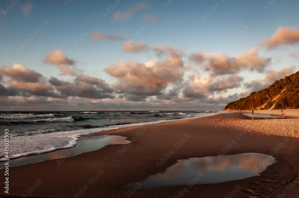 Piękna plaża w Jastrzębiej Górze