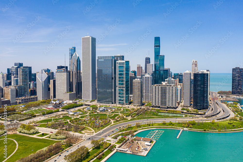 Naklejka premium Chicago Skyline View from Drone