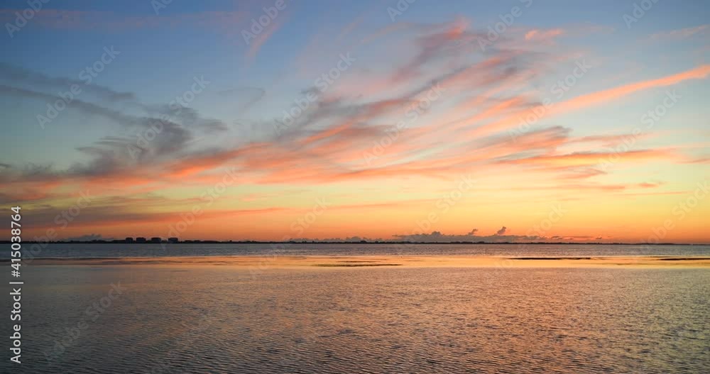 0015 SARASOTA SUNSET FLORIDA 4K .mov 0015 SARASOTA SUNSET FLORIDA 4K .mov