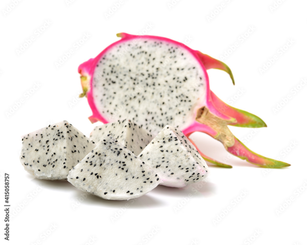 Obraz premium dragon fruit isolated on white background