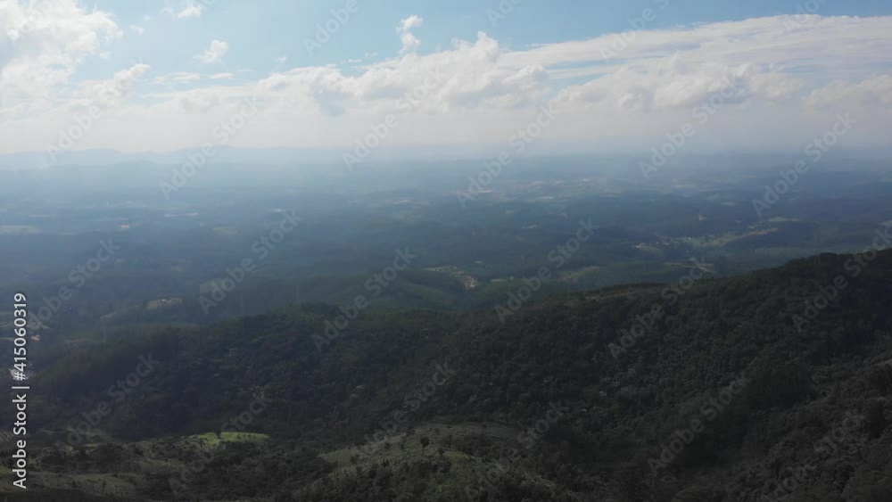 montains montains