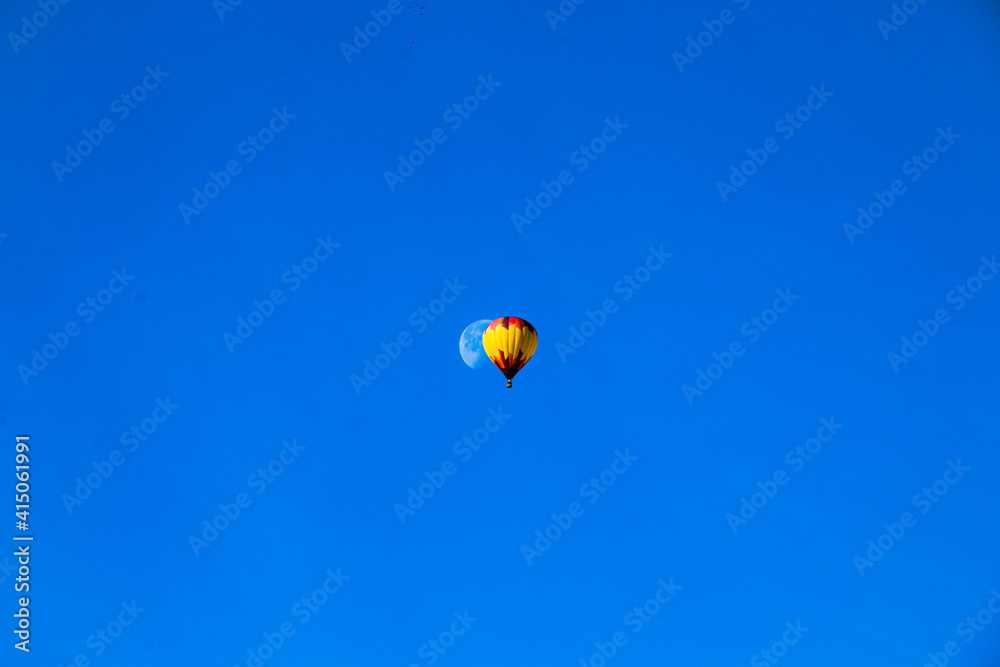 Fototapeta premium hot air balloon