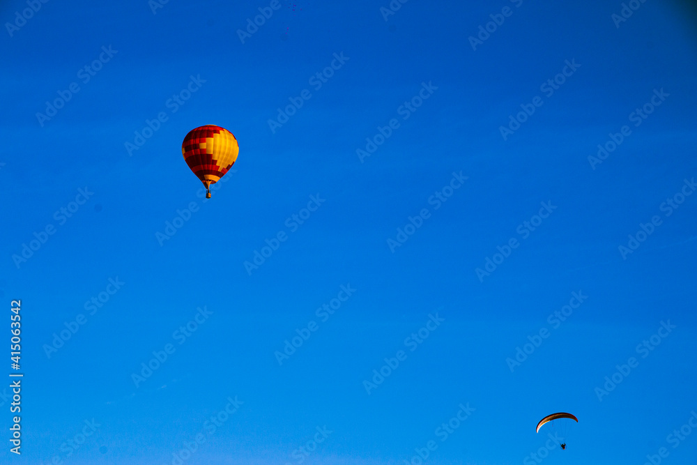 Fototapeta premium hot air balloon