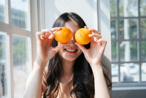 Orange eyes.