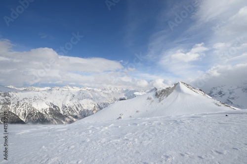 Snowy Mountain Peaks, Large High Altitude Mountains With Blue Sky Background, New Zealand Landscape, Close Up Mountains, Snow Capped Peak, Photos of Snow, Winter Landscape, Snow Background © demonics