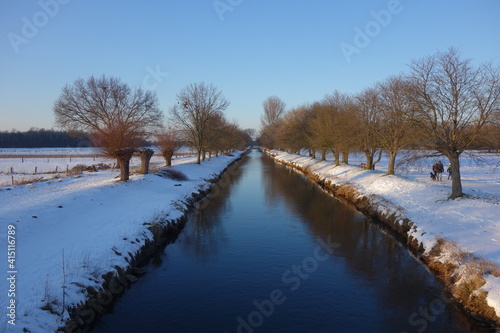 Winter an der Niers bei Grefrath Oedt am Niederrhein © Frank Kimpfel