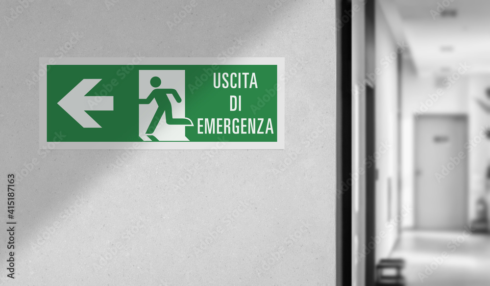 Cartello a muro uscita di emergenza a sinistra Cartello a muro uscita di emergenza a sinistra