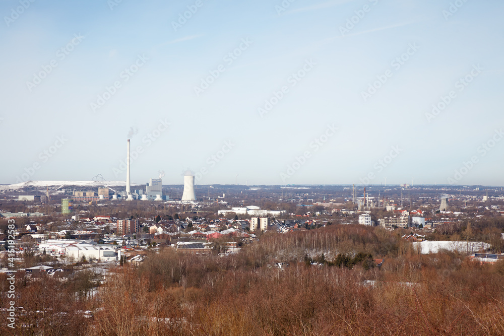 Landschaft des Ruhrgebietes in Deutschland im Winter.