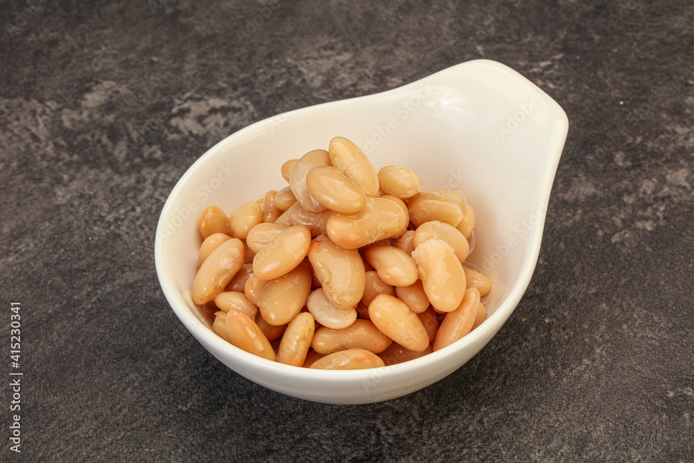 White beans kidney in the bowl White beans kidney in the bowl