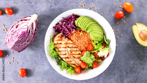 buddha bowl- vegetable salad with grilled chicken