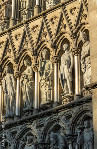 Nidaros cathedral detail © feferoni