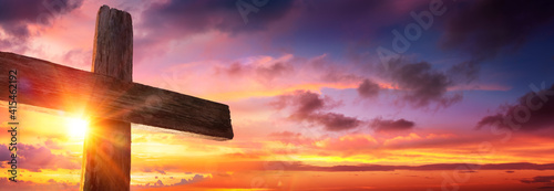 Canvas Print Crucifixion Of Jesus  - Wooden Cross As Sunset