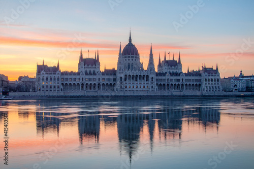hungarian parliament building in budapest with morning reflection