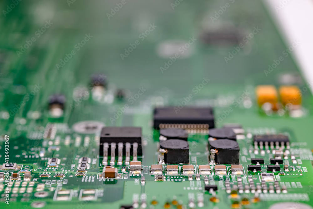 コンピューターの複雑な電子回路 StockFoto Adobe Stock