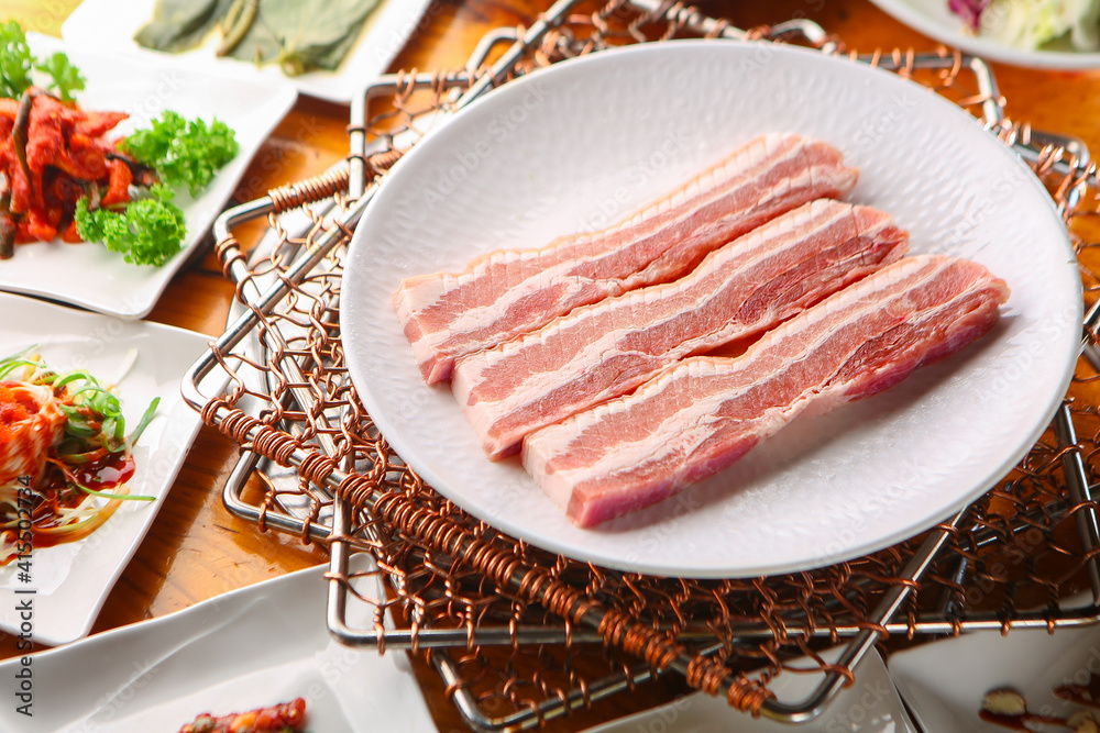 삼겹살 한국음식 Pork belly samgyeopsal 삼겹살 한국음식 Pork belly samgyeopsal