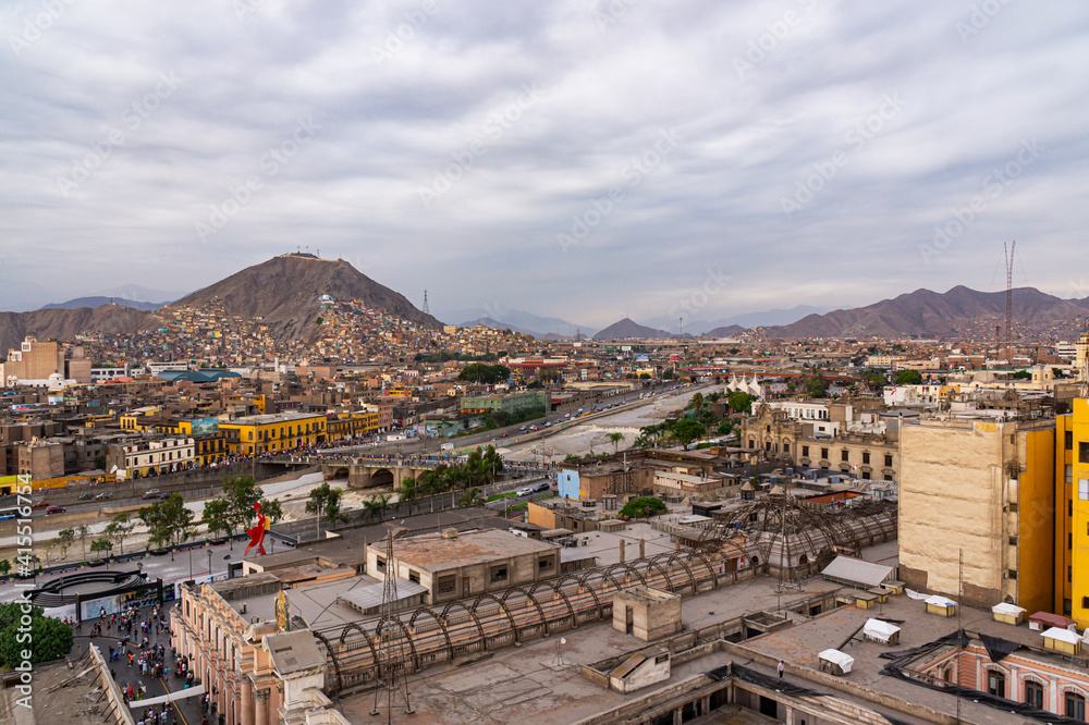 Panorámica de la ciudad de Lima, Perú