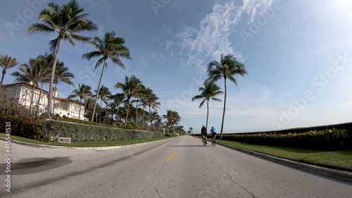 Traffic along Palm Beach coastline; time lapse
