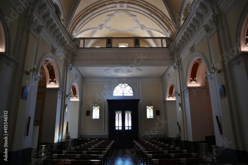 Napoli - Controfacciata della Chiesa di Santa Lucia Vergine al Monte