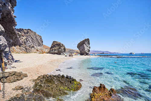 Playa de los Muertos, en el Parque Natural del Cabo de Gata (Cabo de Gata en español), hermoso destino turístico, en Almería (Carboneras, Andalucía, España, Europa)
