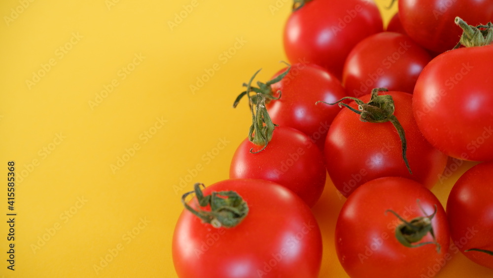 商用で使えるトマトの写真
