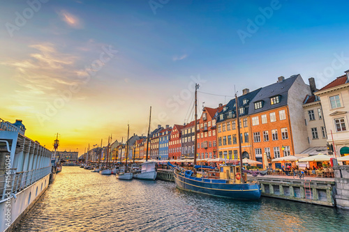 Canvas Print Copenhagen Denmark, sunset city skyline at Nyhavn harbour with colourful house