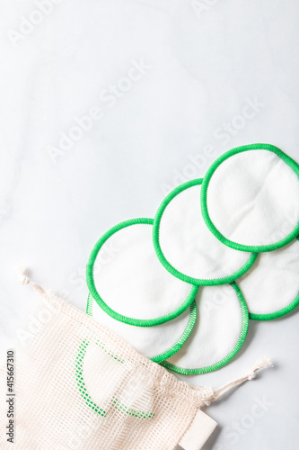 Reusable Makeup Remover Pads, Pack of Eco-Friendly Bamboo Cotton Wool Pads with Laundry Bag
