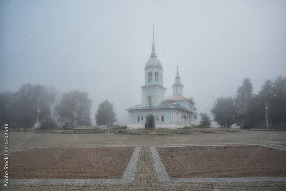 Obraz premium landscape orthodox church of Vologda, historical center of tourism in Russia, christian church landscape