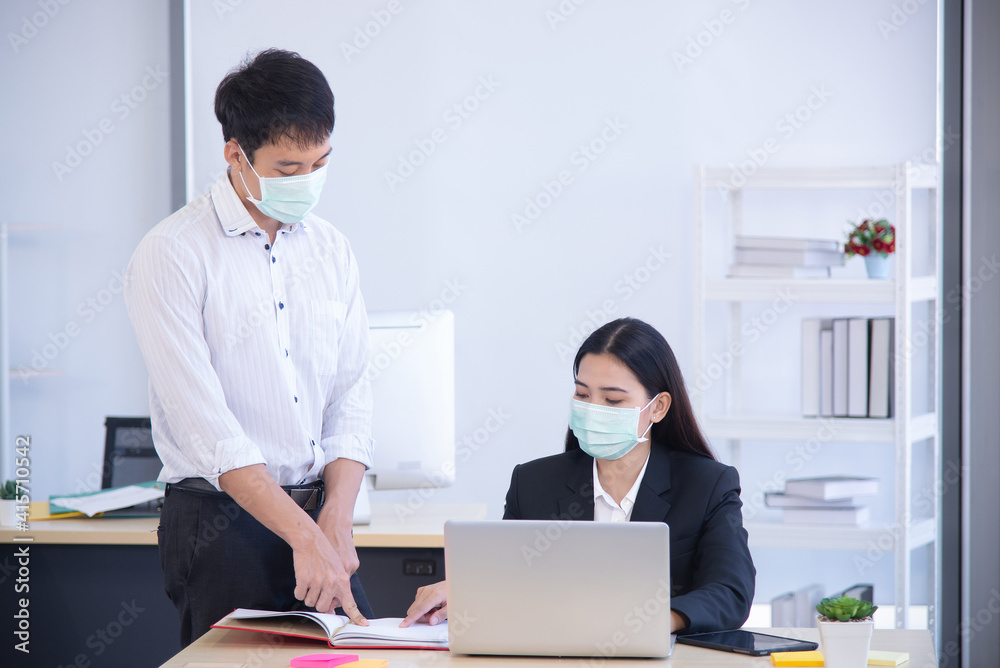 company junior bring document to senior approve in covid 19 situation company junior bring document to senior approve in covid 19 situation