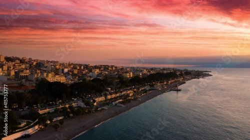Lungomare di Reggio Calabria al tramonto