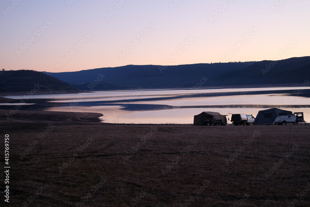 夕方の湖
