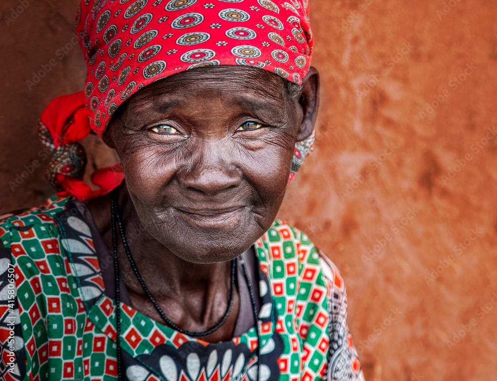 African Old Women Images – Browse 49,756 Stock Photos, Vectors, and Video