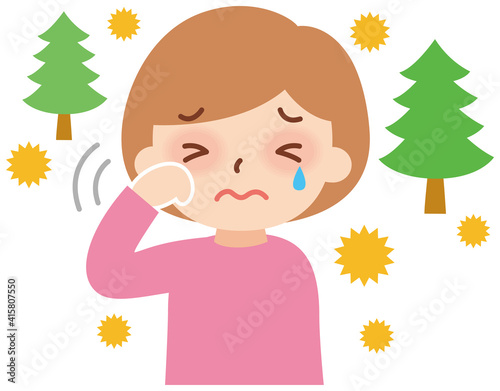 花粉症の女性　目のかゆみ