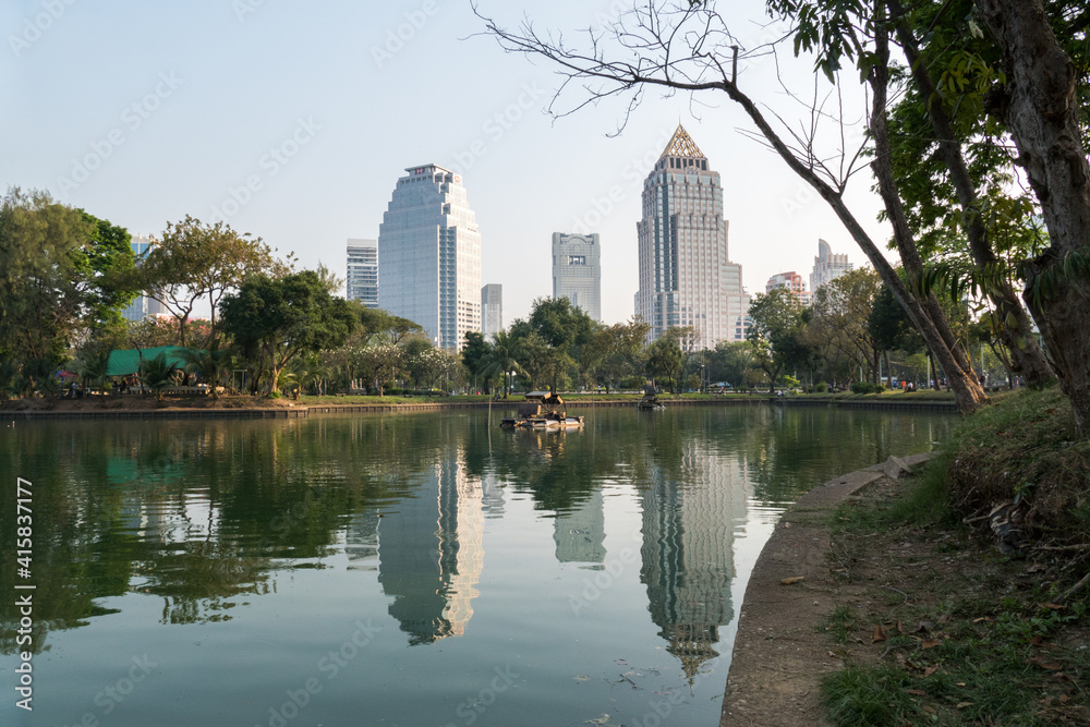 Naklejka premium Lumpini Park, public park in central Bangkok, Thailand