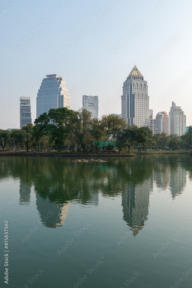 Obraz premium Lumpini Park, public park in central Bangkok, Thailand