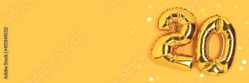 Canvas-taulu Banner with number 20 golden balloons with copy space