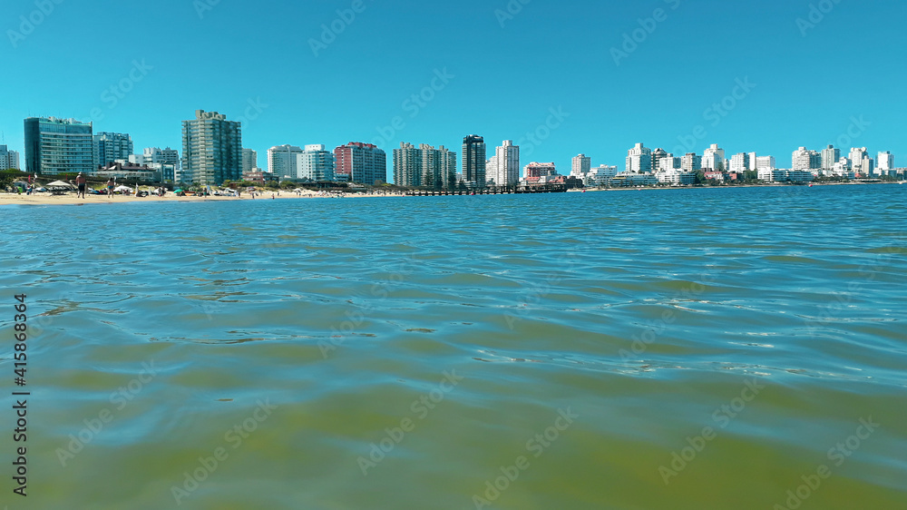 Obraz premium Mansa Beach, Punta del Este Cityscape, Uruguay