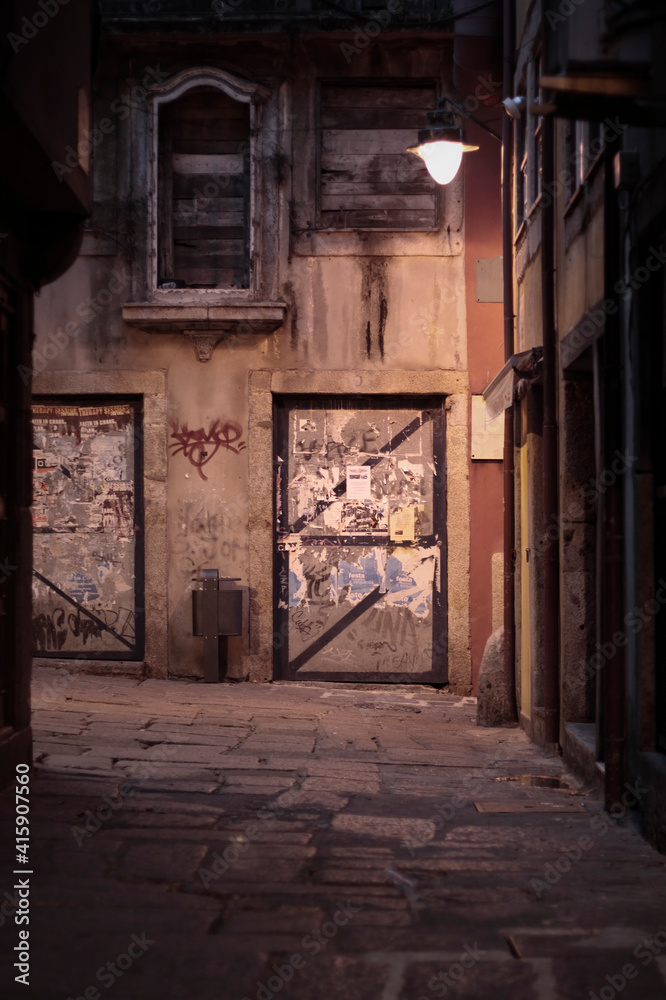 Grunge alley from old Oporto