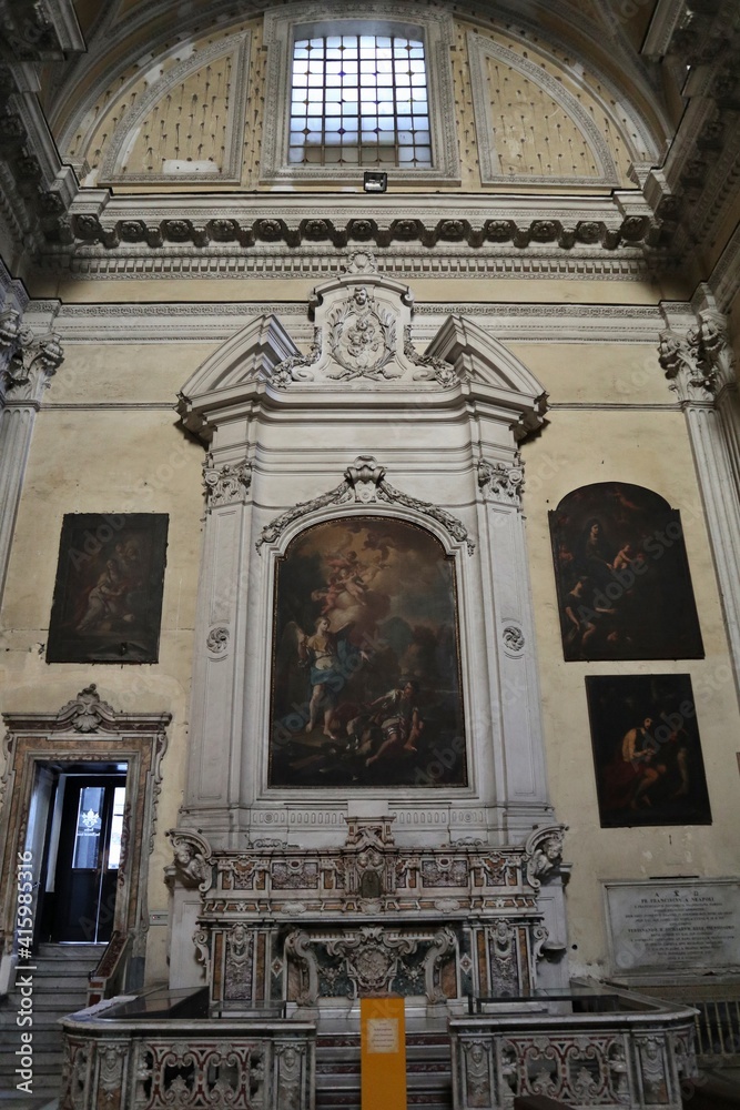 Napoli – Cappellone destro della Basilica di San Pietro ad Aram
