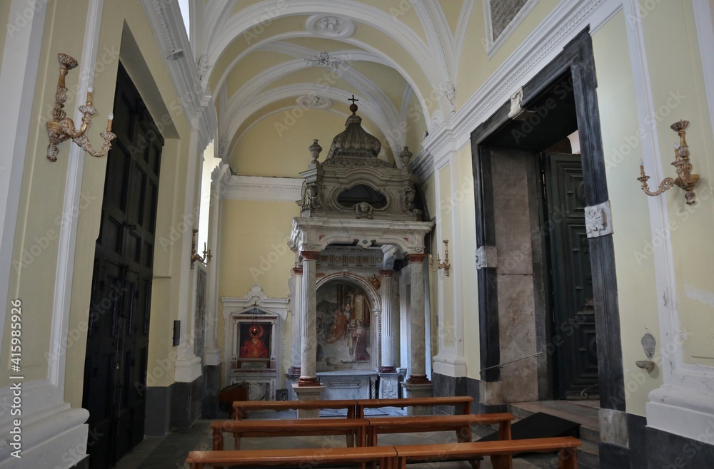 Fototapeta premium Napoli – Vestibolo della Basilica di San Pietro ad Aram