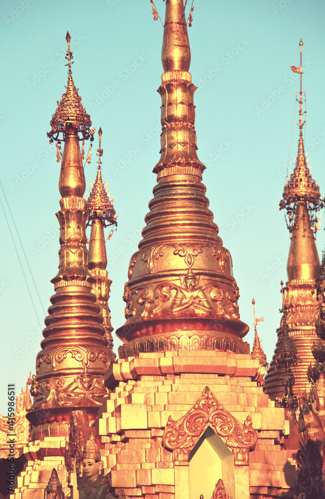 Fototapeta premium Stupa in Myanmar