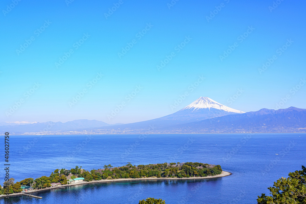 【静岡県】大瀬崎と駿河湾越しに見る富士山