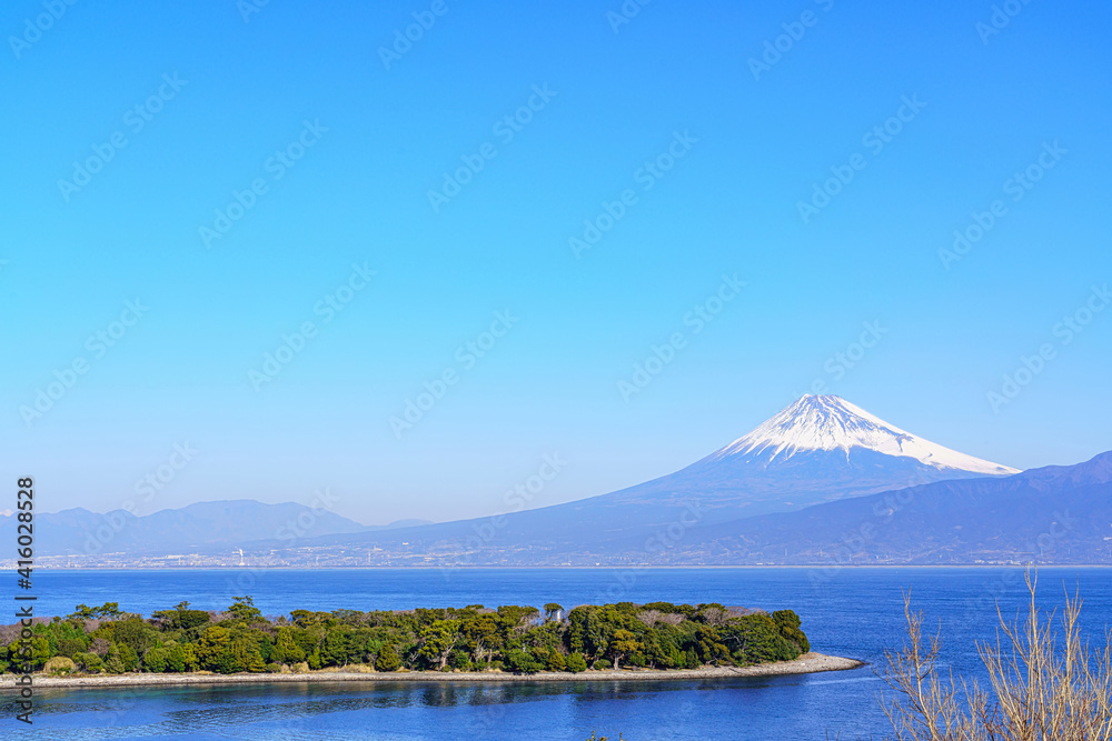 【静岡県】大瀬崎と駿河湾越しに見る富士山