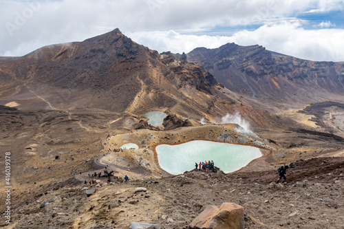 Lac volcanique du parc de Tongariro, Nouvelle Zélande photo