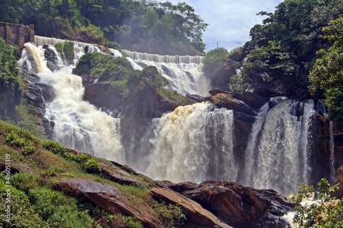 Cachoeira na cidade de Tombos e in  cio do Caminho da Luz   Brazil