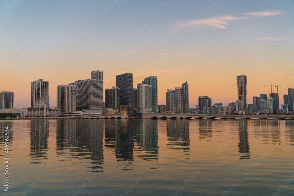 city skyline at sunset miami buildings reflections beautiful cute vacation 