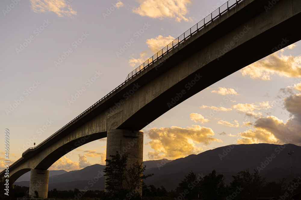 高速道路_高架_夕景 高速道路_高架_夕景