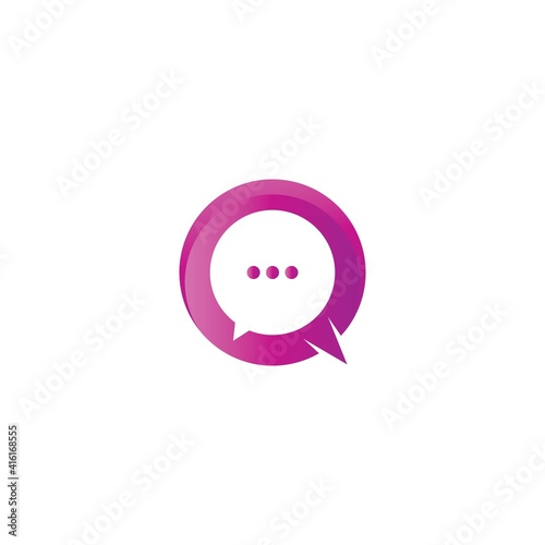 Q chat logo icon symbol icon illustration