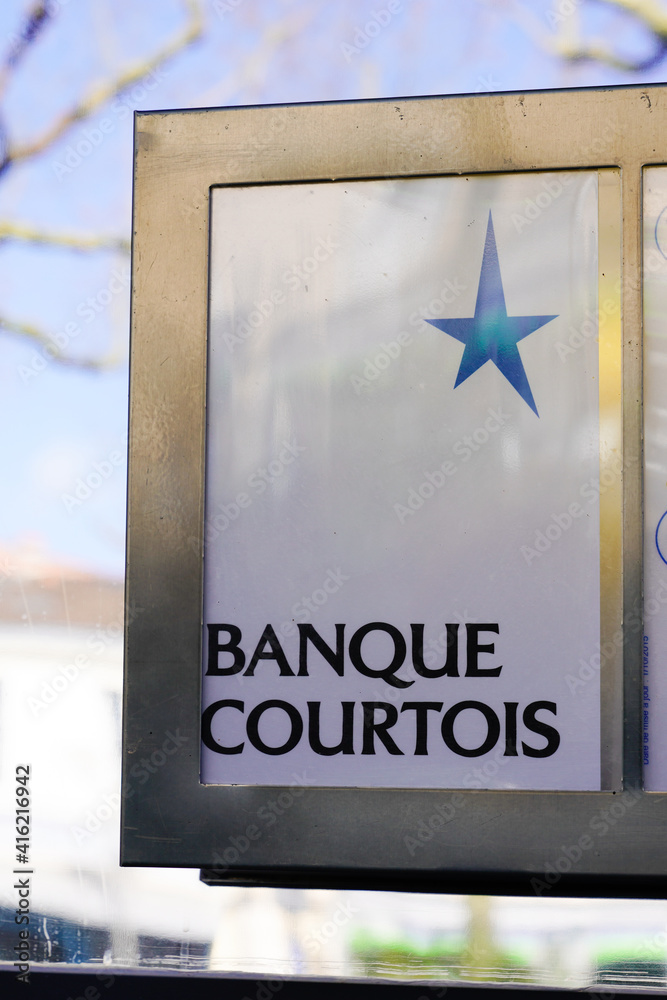 Banque Courtois star logo sign and text main office oldest French bank ...